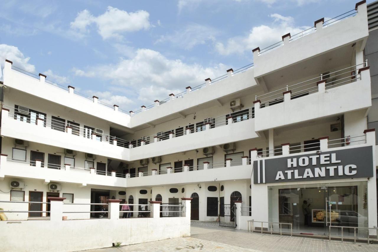 Hotel Atlantic Alwar Dış mekan fotoğraf